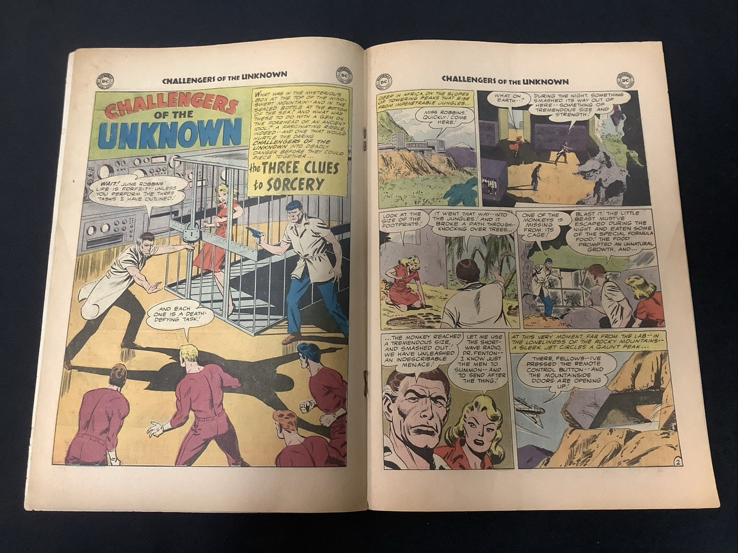 Challengers of the Unknown #12 (DC Comics February-March 1960) VG- (3.5)