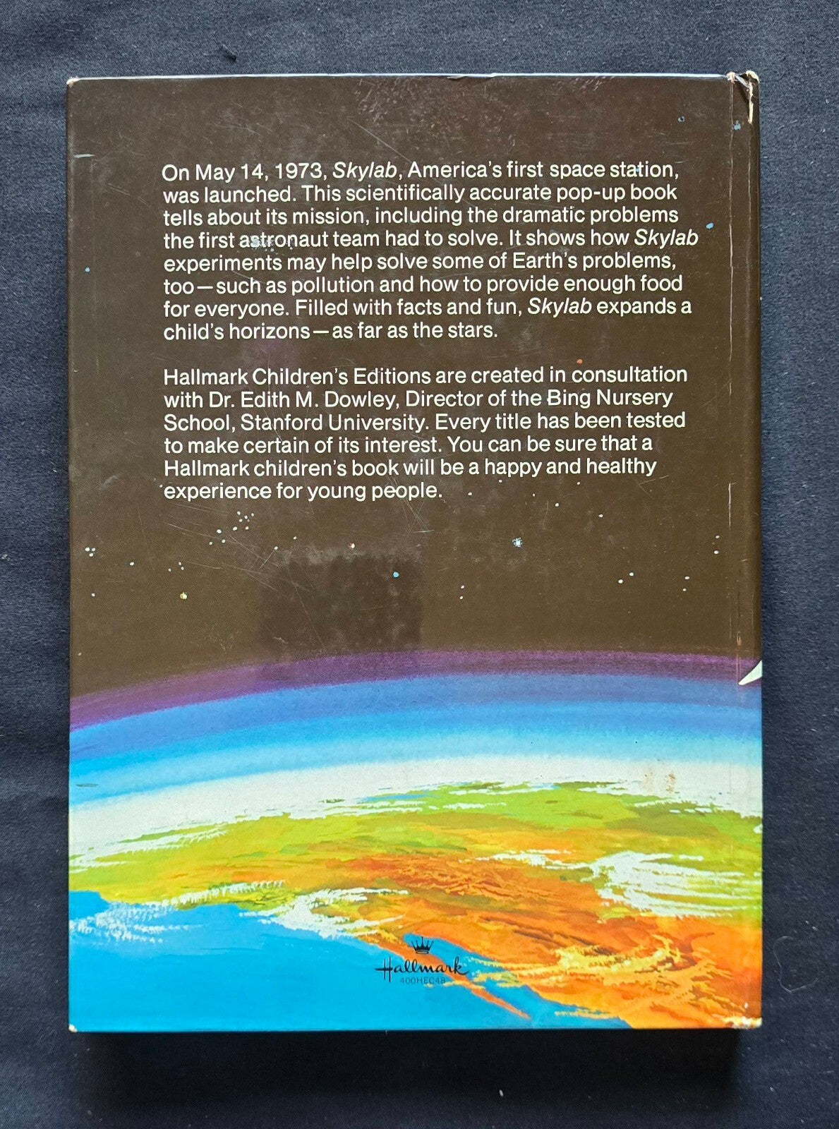 Skylab-America's First Space Station, A hallmark pop-up (1975)