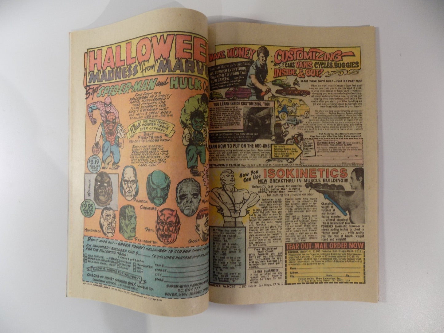 Luke Cage, Power Man King-Size Annual #1 Marvel Comic 1976 Very Fine+