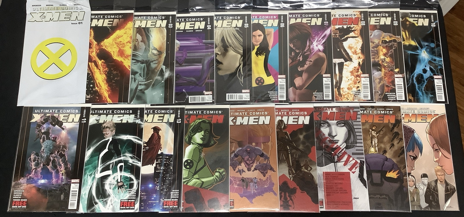 Ultimate Comics X-Men 1-33 (MISSING #31) Comic Lot, Marvel, Unsealed Polybag #1