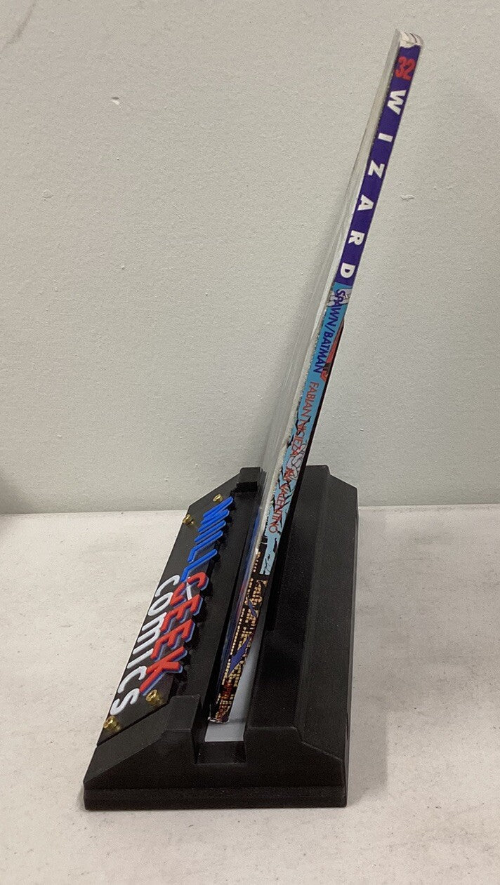 Wizard Magazine #32 April 1994 with poster.