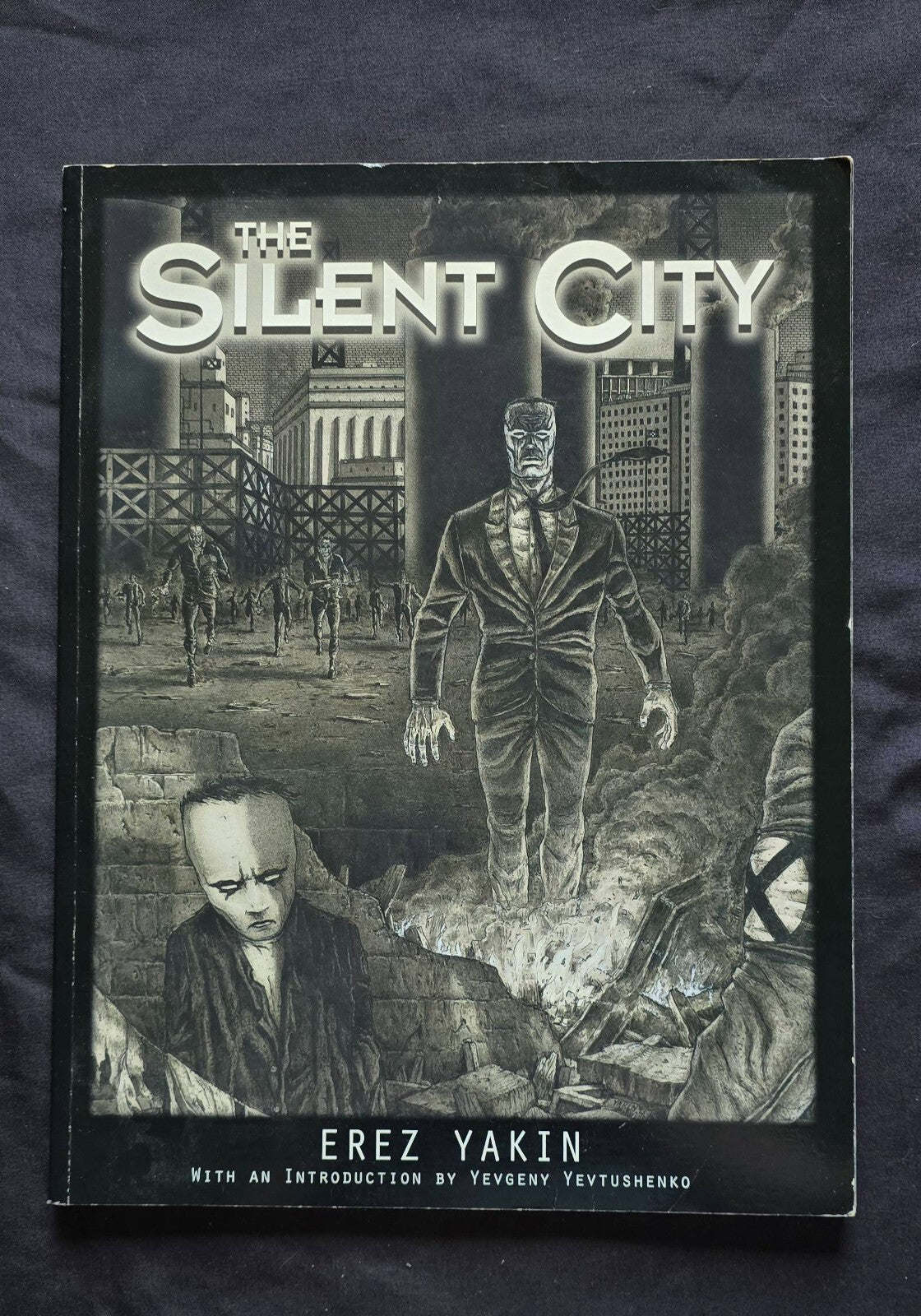 The Silent City by Erez Yakin (Kitchen Sink Press October 1995) JD