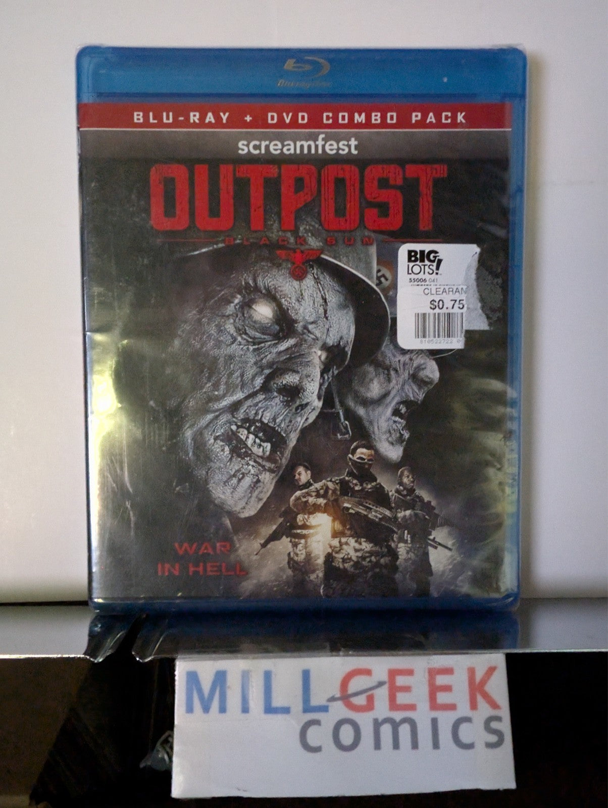 Escape from New York / Outpost: Black Sun, 2 Movie Set (Blu-Ray) Like New -JD