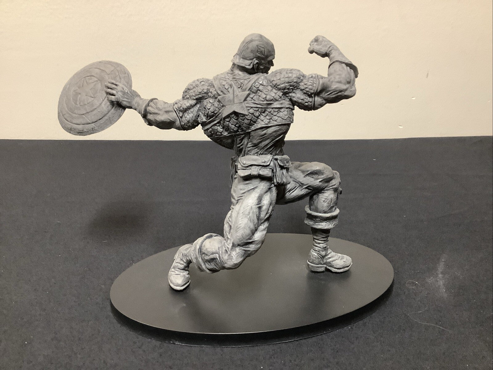 Marvel Captain America Banpresto Craneking Vinyl Figure Super Human Gray RARE