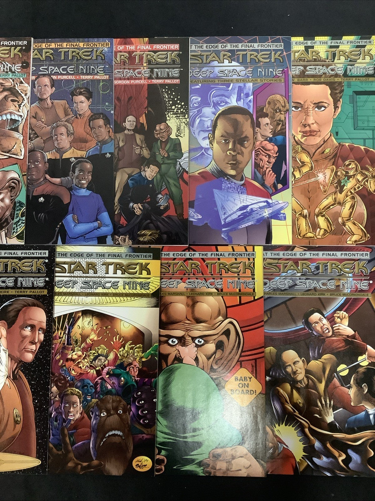 Star Trek: Deep Space Nine Comic Bundle: (Vol. 1) #1-13, Hearts And Minds #1-4