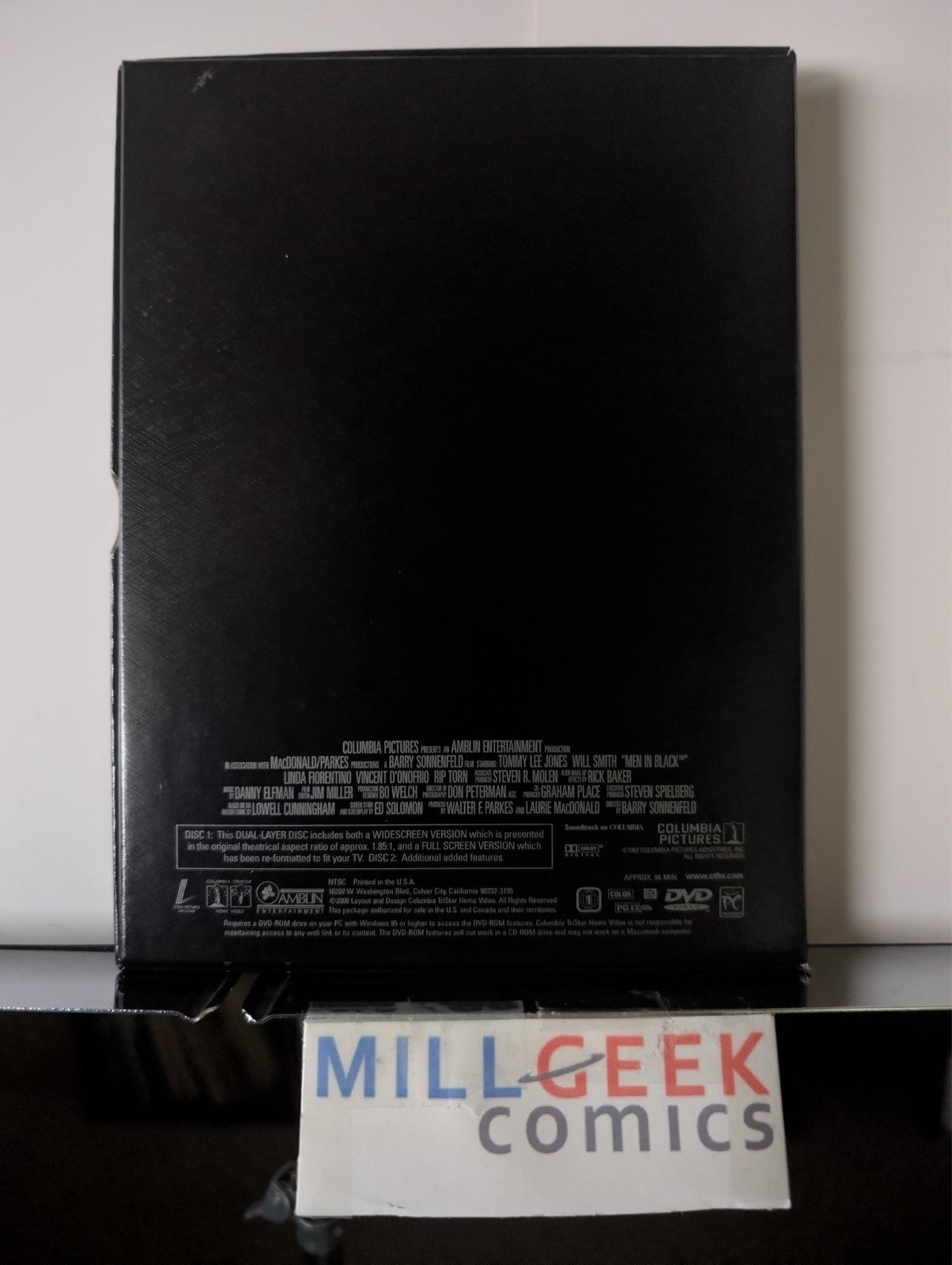 Men In Black / Men In Black II, 2 Movie Set (DVD) Like New -JD