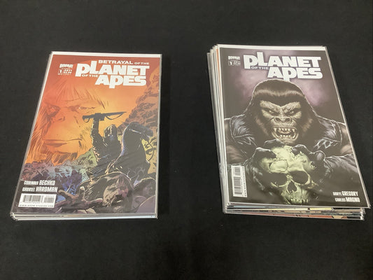 Planet of the Apes Bundle: Betrayal #1-4 + Vol.5 #1-8, Extra Variants, 20 Comics