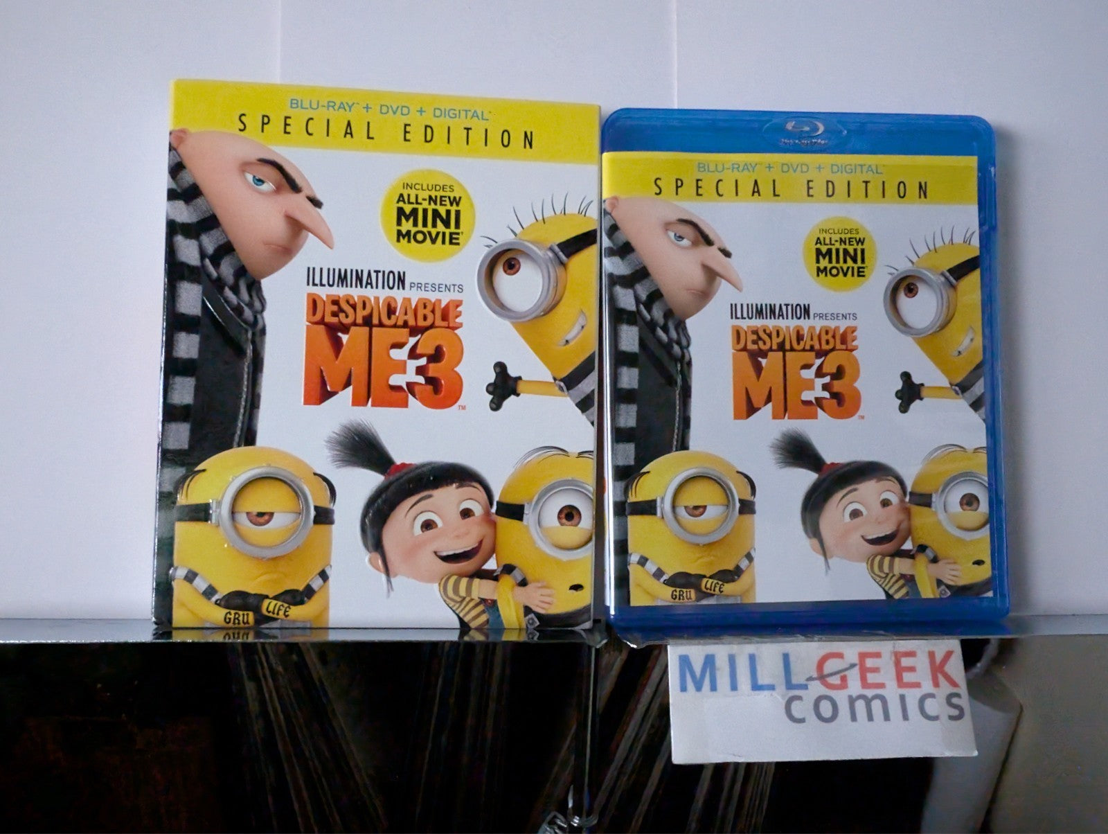 Minions / Minions The Rise of Gru / Despicable Me 3 (Blu-Ray) Like New -JD