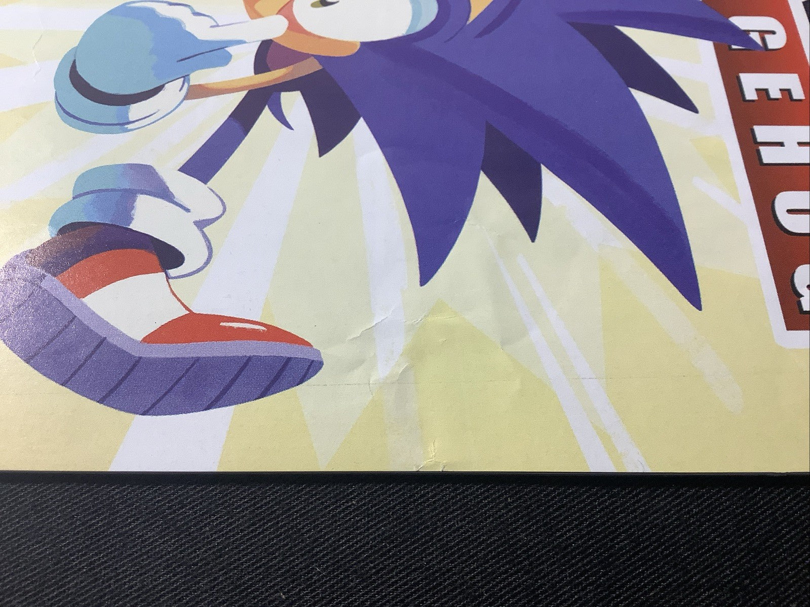 Sonic the Hedgehog #43 RI Retail Incentive 1:10, Thumb Creasing Front Cover