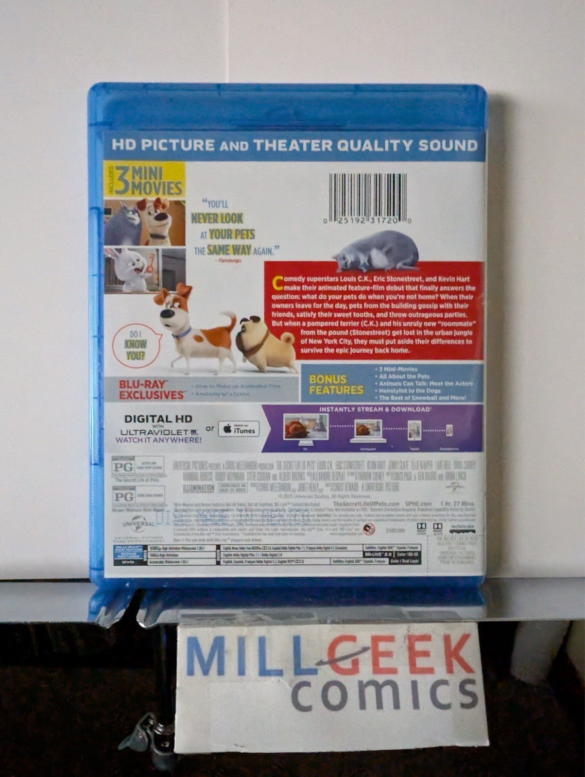 Robots / The Secret Life of Pets, 2 Movie Set (Blu-Ray) Like New -JD