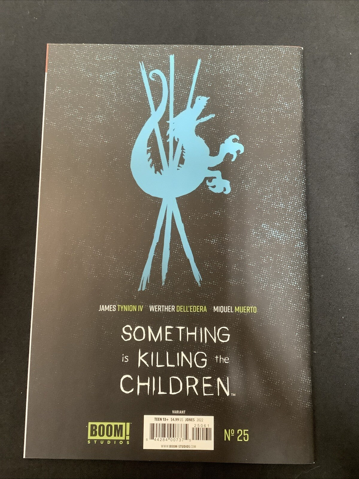 Something is Killing the Children #25, NM- (9.2) J. G. Jones Virgin 1:100 Cover