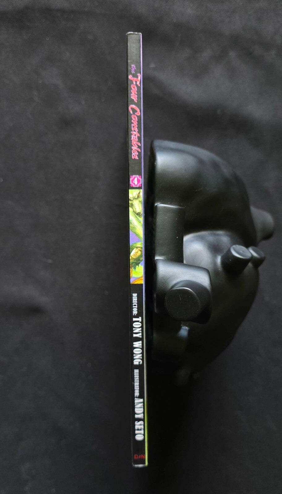 The Four Constables Volume 4 - Hong Kong comic! (1st Ed 2006)