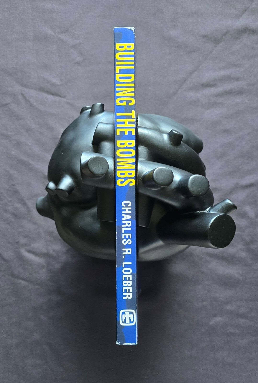 Building the Bombs : A History of the Nuclear Weapons Complex (4th Edition) JD