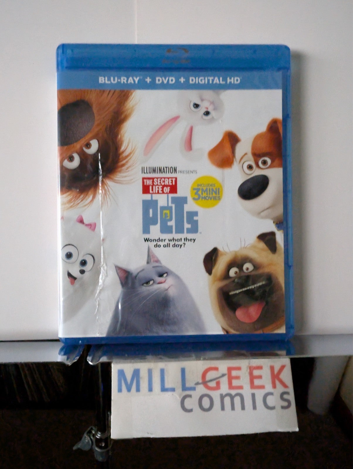 Robots / The Secret Life of Pets, 2 Movie Set (Blu-Ray) Like New -JD