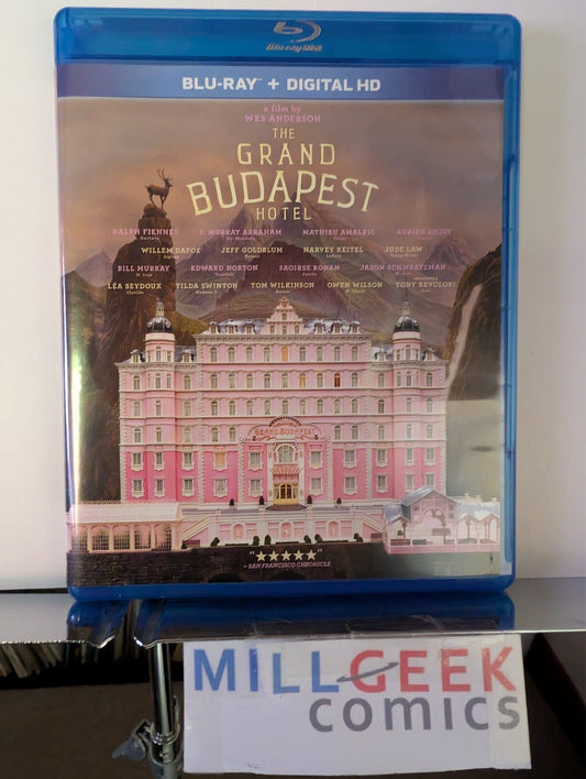 The Grand Budapest Hotel (Blu-Ray 2014) Like New -JD