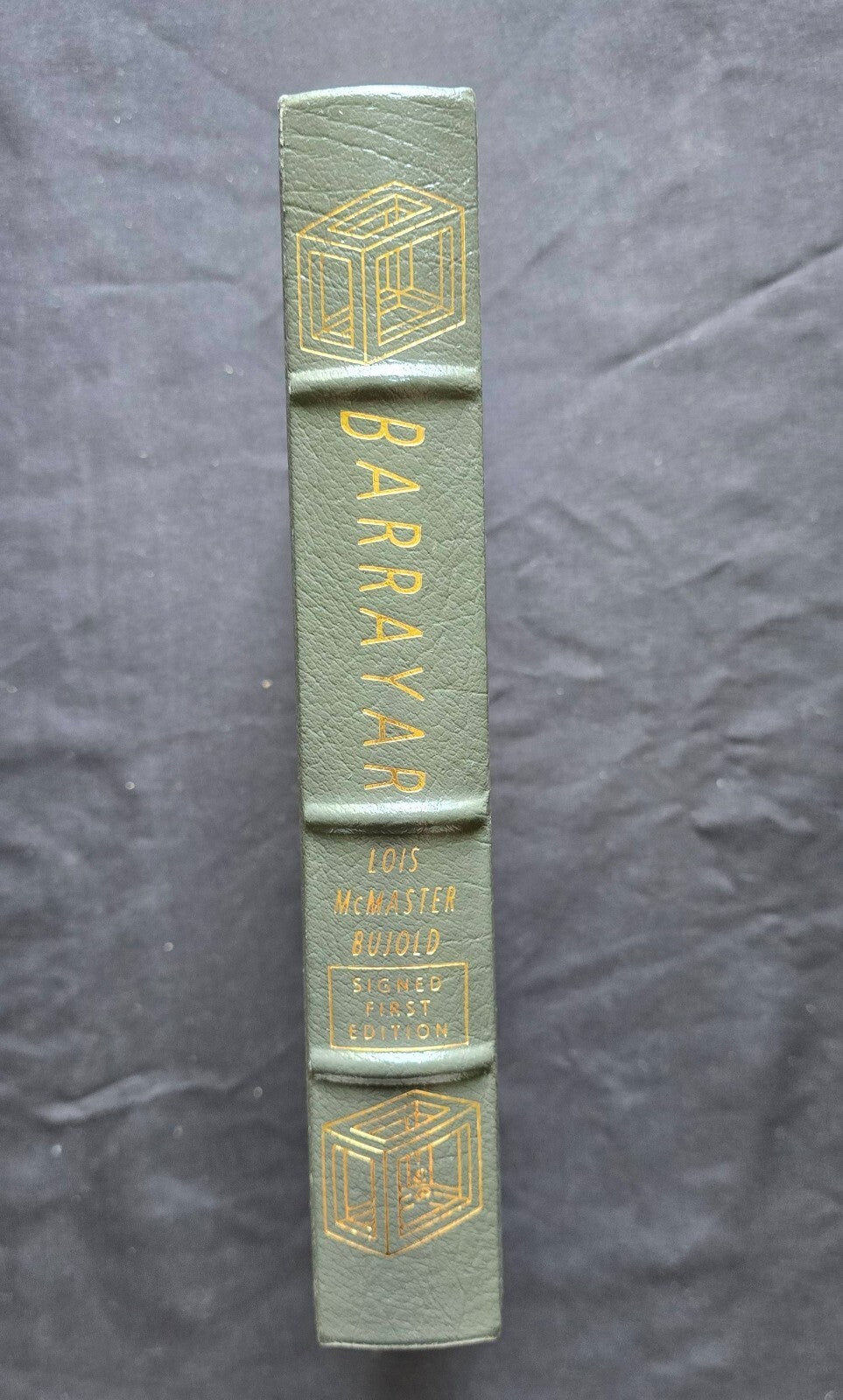 Barrayar By Lois McMaster Bujold (1st Edi, HC) JD