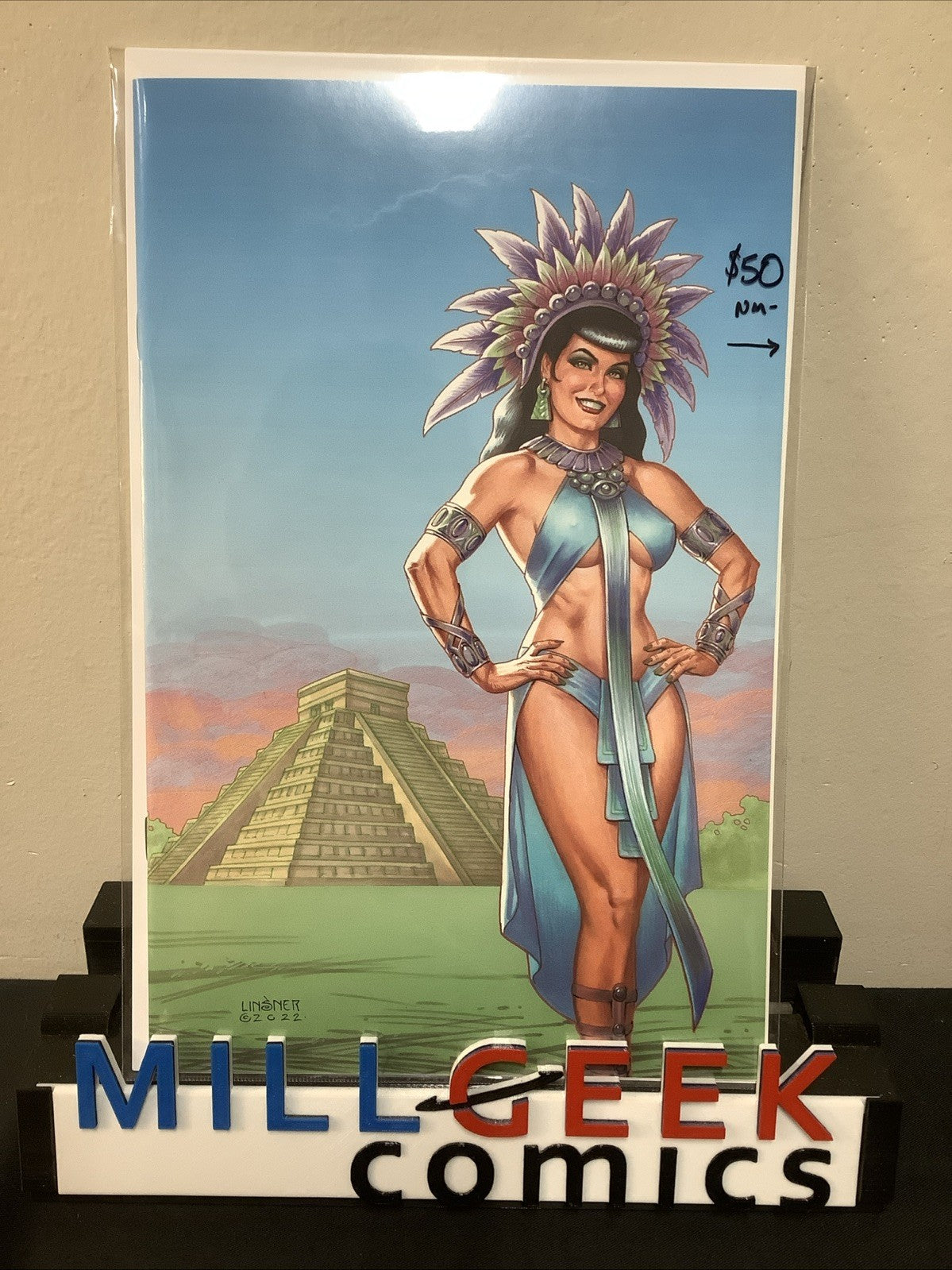 Bettie Page: Alien Agenda #4 (2022) NM- (9.2) Cover K Linsner Virgin Variant