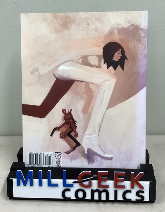 Popbot - Season 3 Number 7, Ashley Wood, IDW