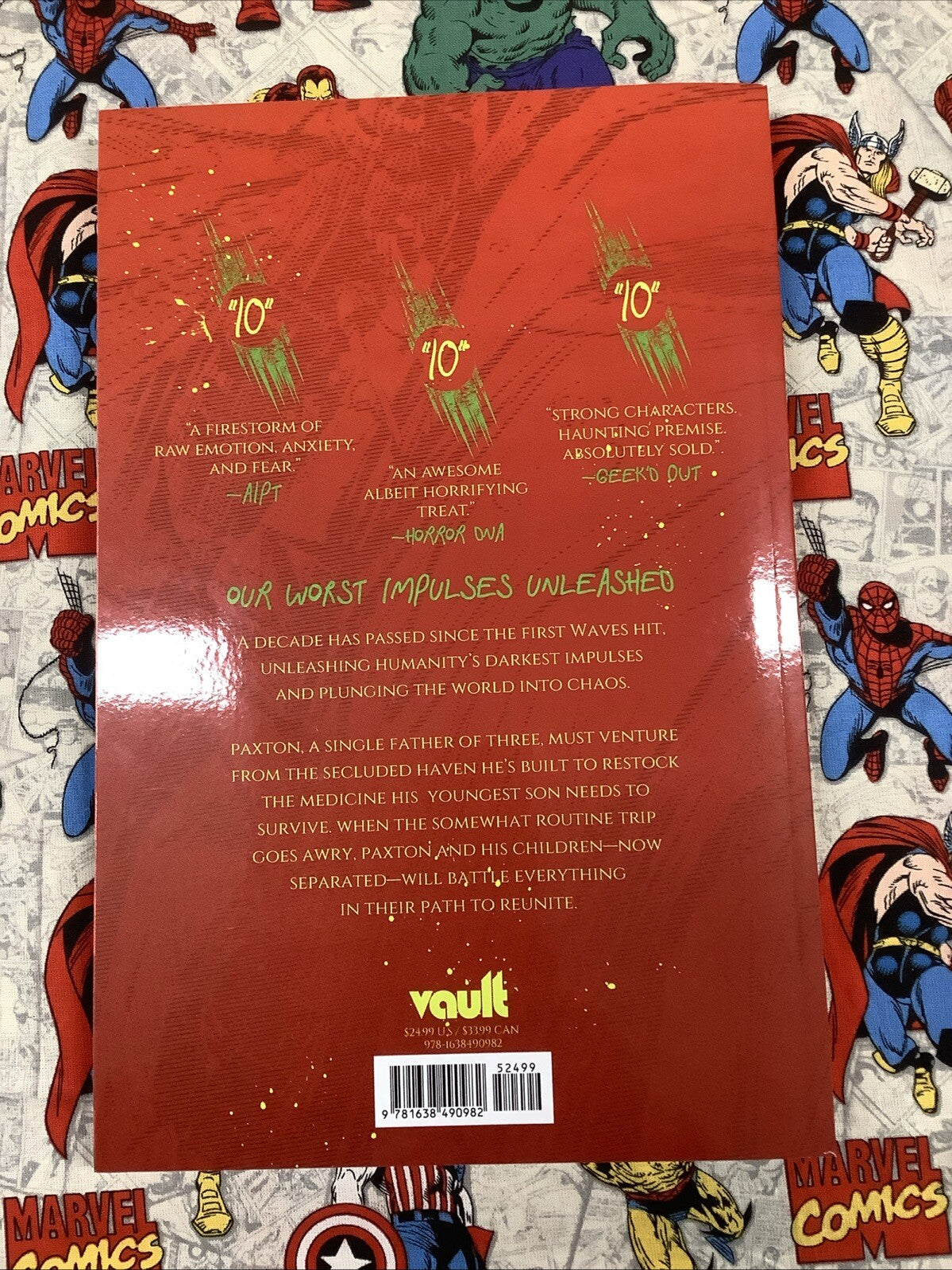 Resonant The Complete Series (TPB Softcover, Graphic Novel) NEW, Vault Comics