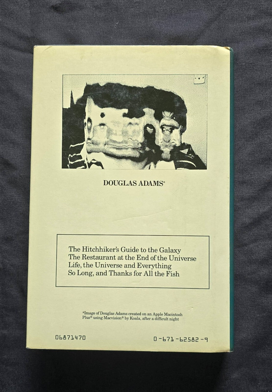 Dirk Gently's Holistic Detective Agency by Douglas Adams (1987 HC) JD