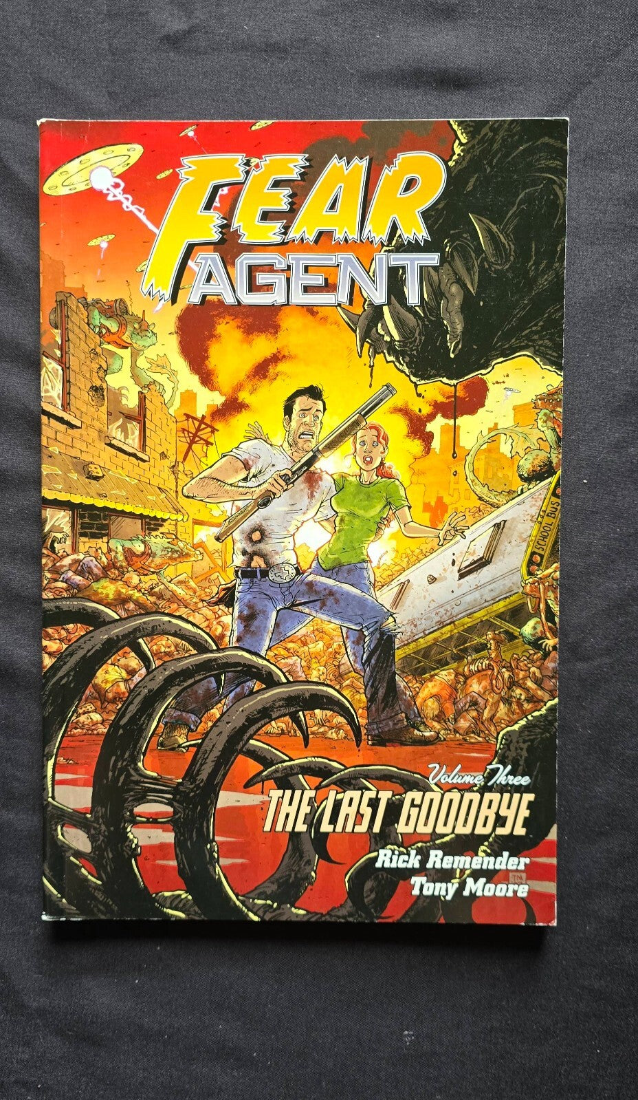 Fear Agent Vol. 1-6 TPB Bundle - 6 books! Rick Remender! (2014, Dark Horse) JD