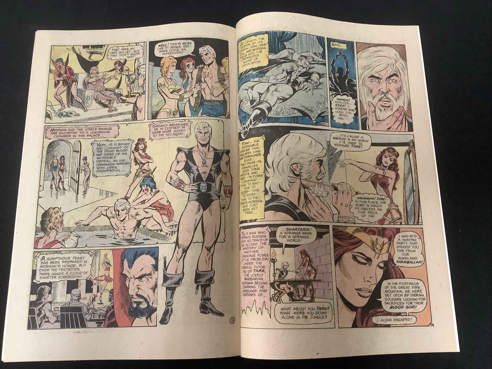 1st Issue Special #8 (DC Comics Nov 1975) VF (8.0) 1st App Warlord, Mike Grell