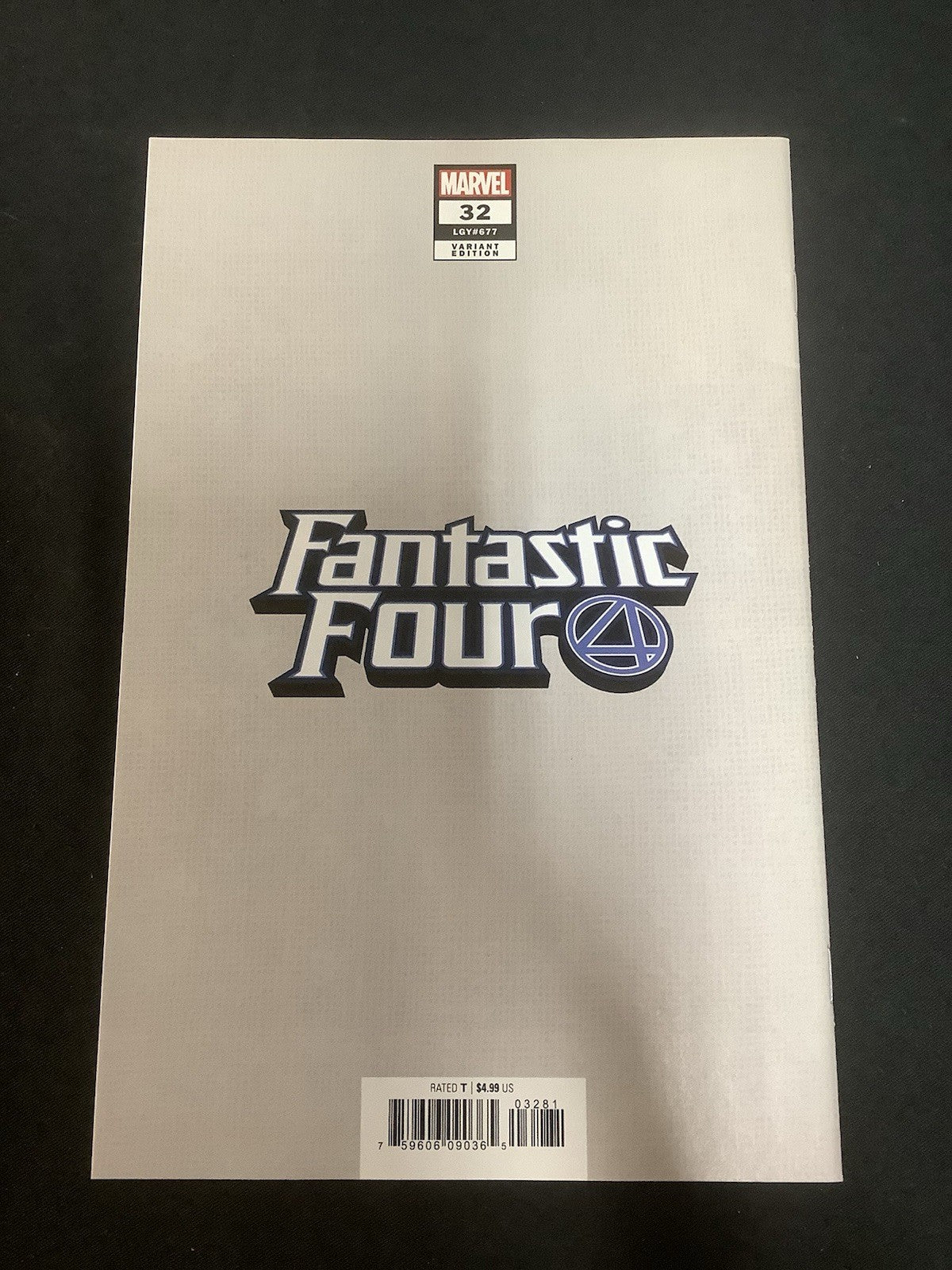 FANTASTIC FOUR #32 (2021) VF/NM (9.0) 1:100 PEACH MOMOKO VIRGIN VARIANT