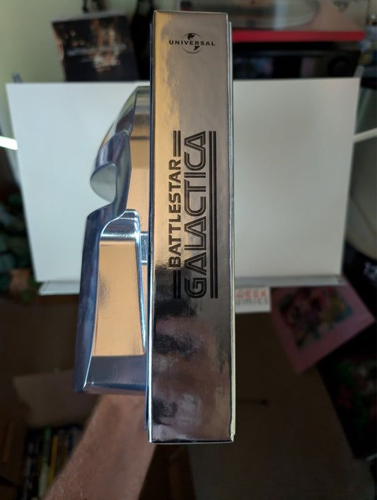 Battlestar Galactica, The Complete Series (DVD) Like New Cylon Head Box Set