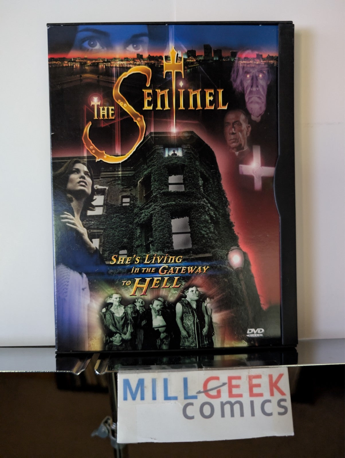 Constantine & The Sentinel, 2 Movie Set (DVD) Like New -JD