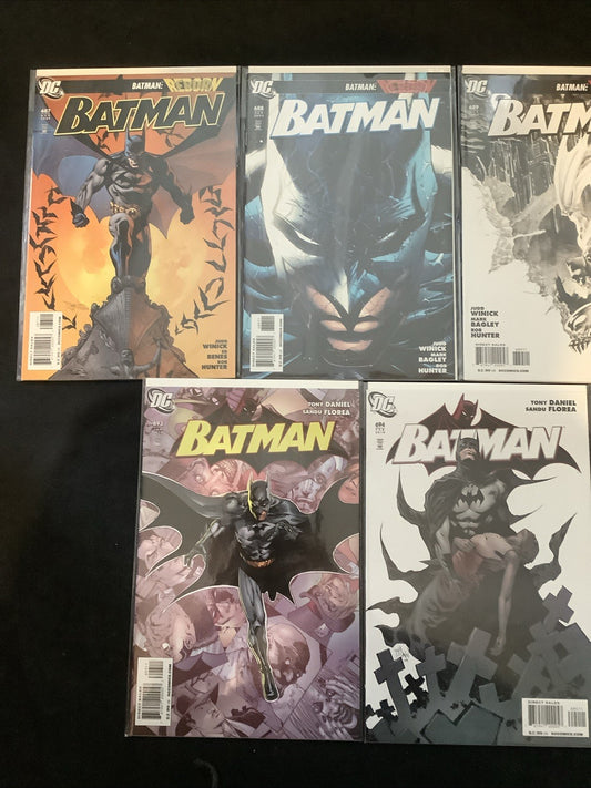 Batman #687-697 Comic Lot, DC Comics, Judd Winick/Mark Bagley, 2009