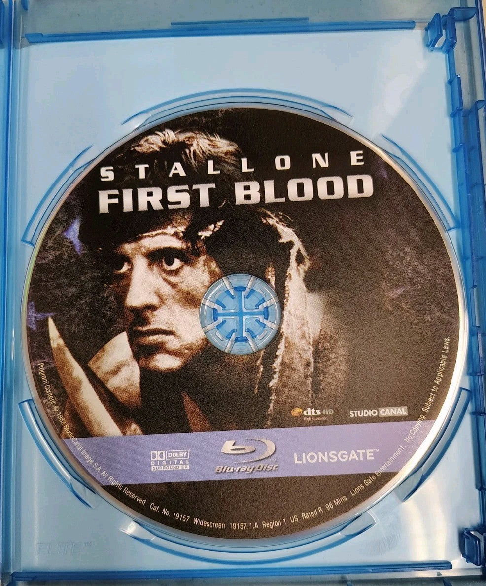 First Blood (Blu-ray, 1982) Sylvester Stallone Rambo Movie Like New  JD