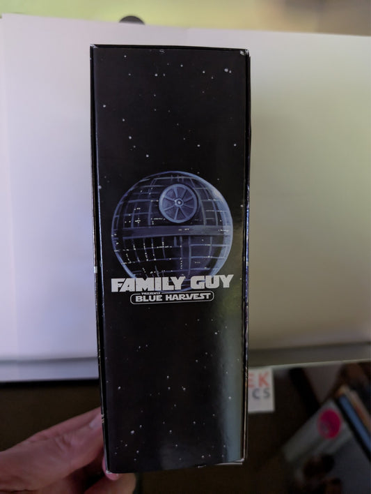 Family Guy: Blue Harvest, with 3D Glasses and Shirt (DVD) Like New-JD