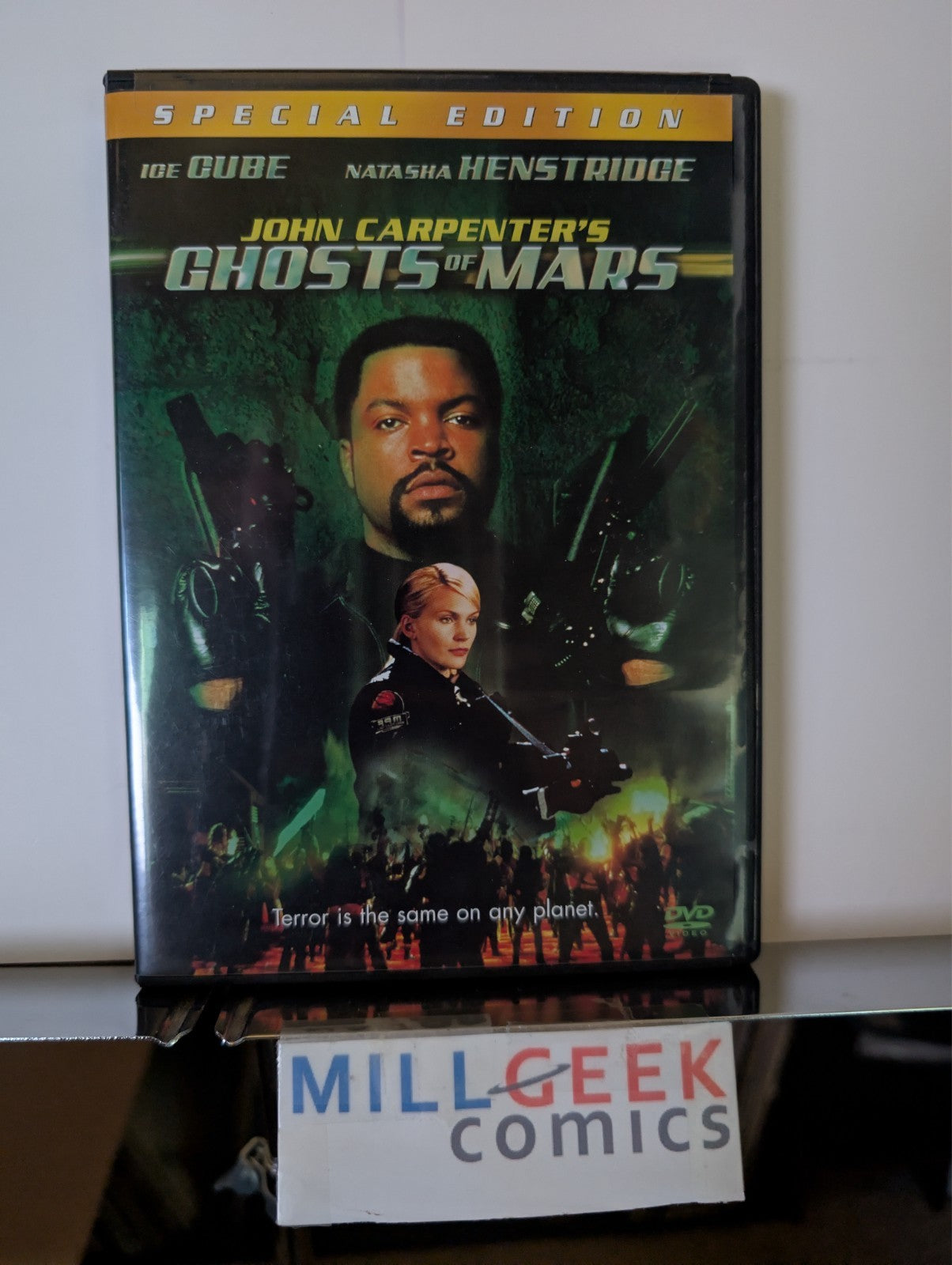 Ghosts of Mars / The Fog, 2 Movie John Carpenter Set (DVD) Like New-JD
