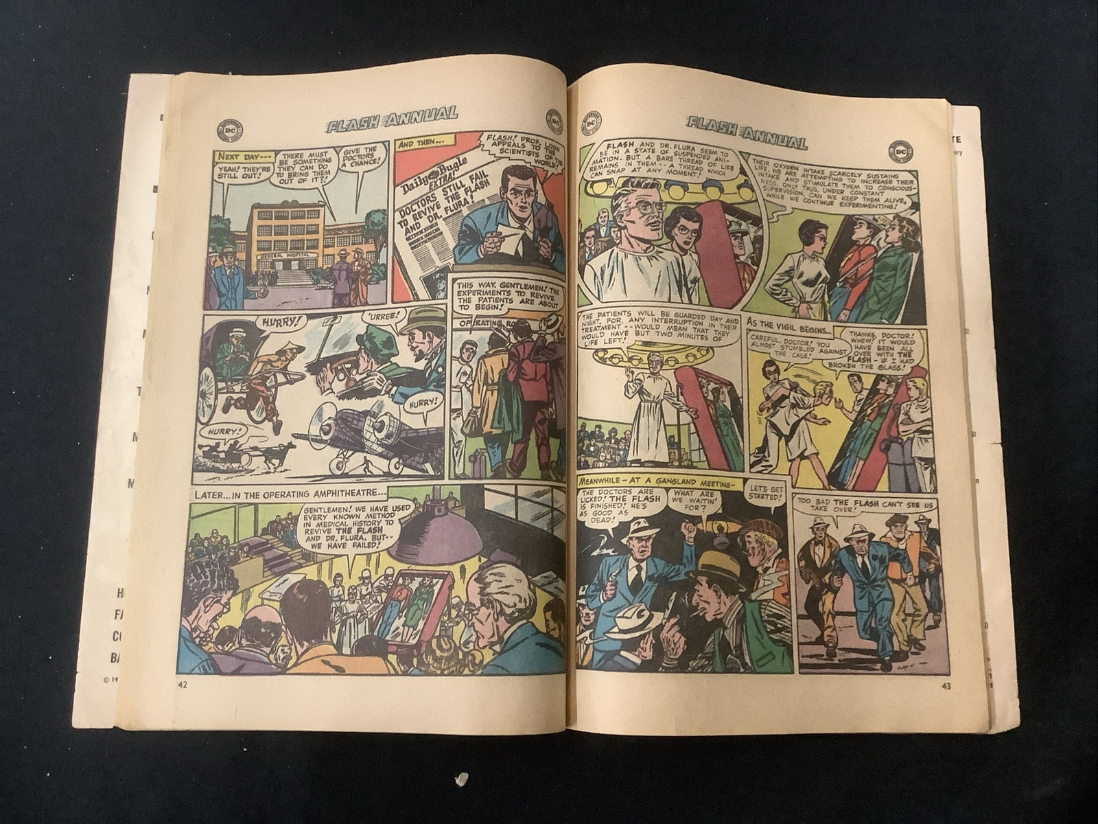 Flash Annual #1 (1962) G+ (2.5) Carmine Infantino, Famous Flash Firsts Origins
