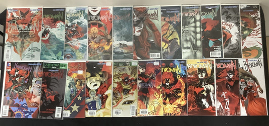 Batwoman #1-39 + Annuals #1-2 Comic Lot, DC Comics, Variant DC Bombshells Cover