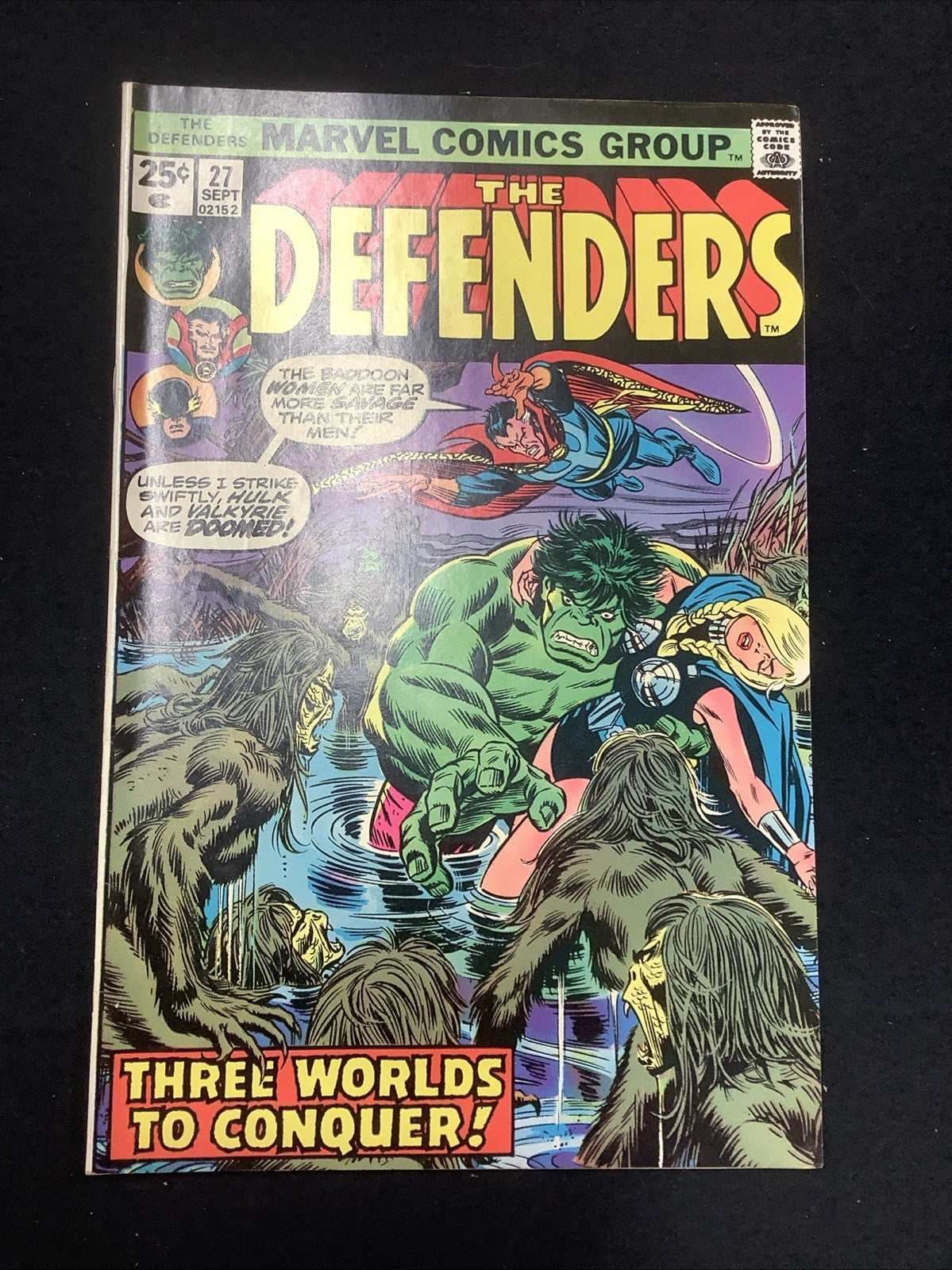 The Defenders #27 (Marvel Comics September 1975) Steve Gerber, Star Hawk Cameo