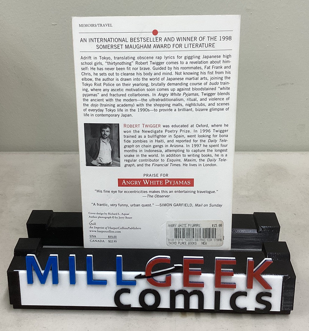 Angry White Pyjamas: A Scrawny Oxford Poet Takes Lessons from the Tokyo… -JD