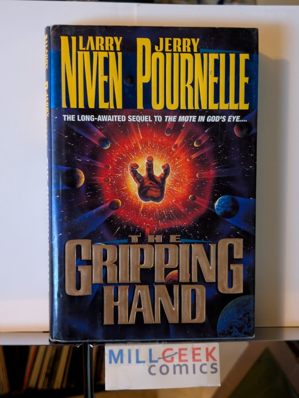 Gripping Hand by Larry Niven and Jerry Pournelle (1993, Hardcover) -JD