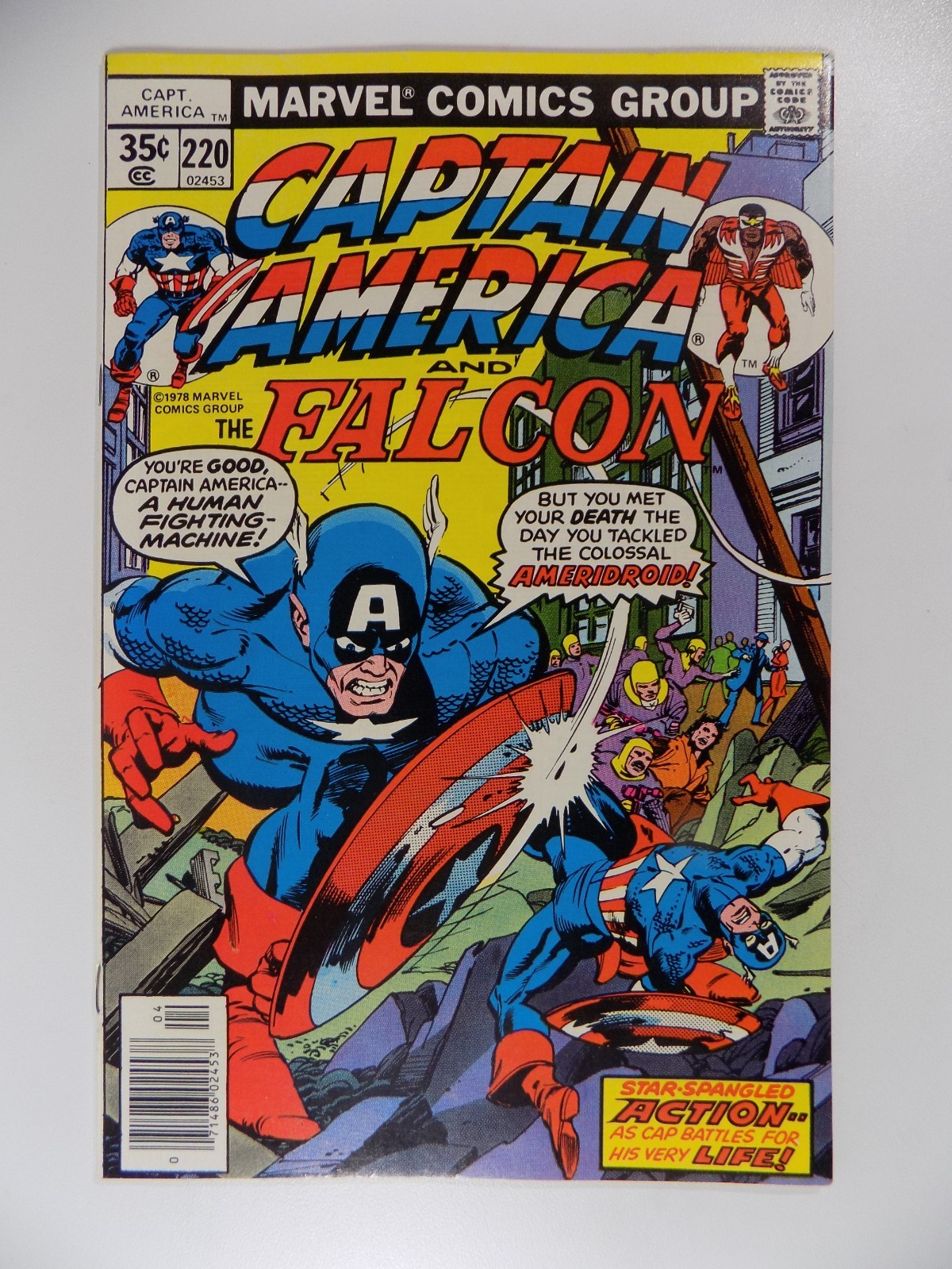 Captain America #220 Marvel Comic April 1978 Near Mint-