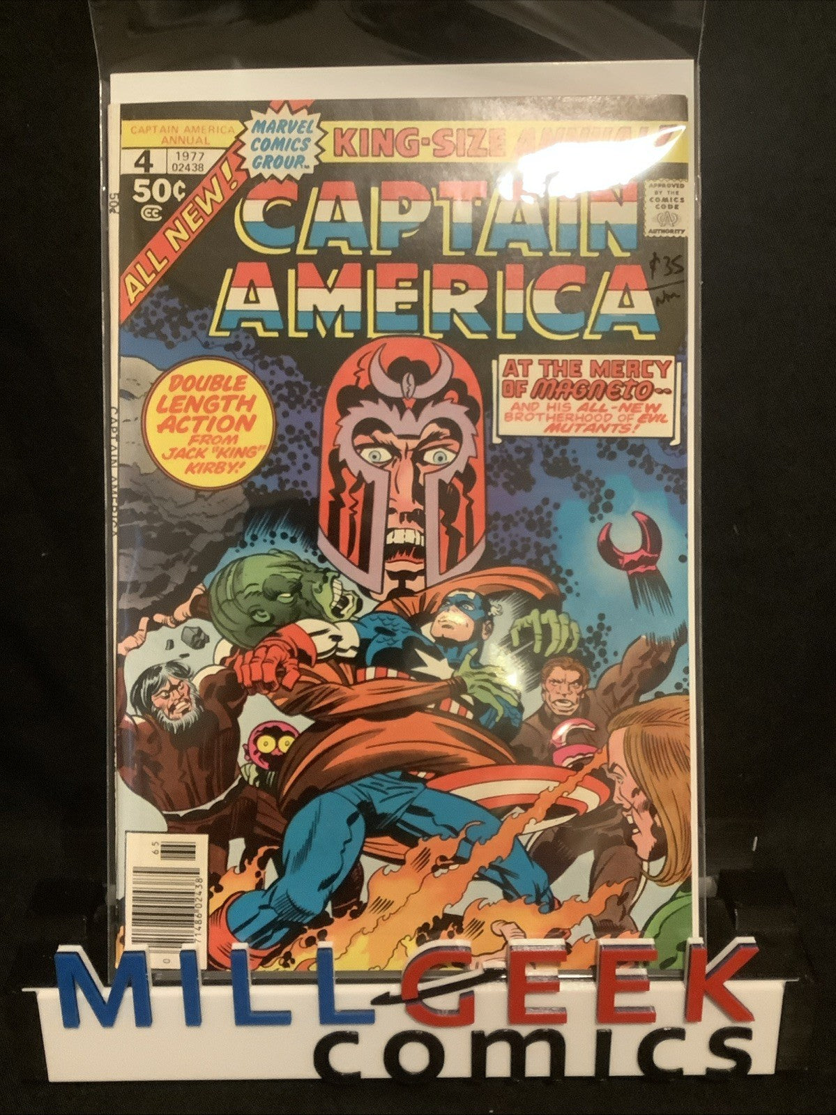Captain America Annual #4 (Marvel Comics August 1977) NM (9.4) Jack Kirby