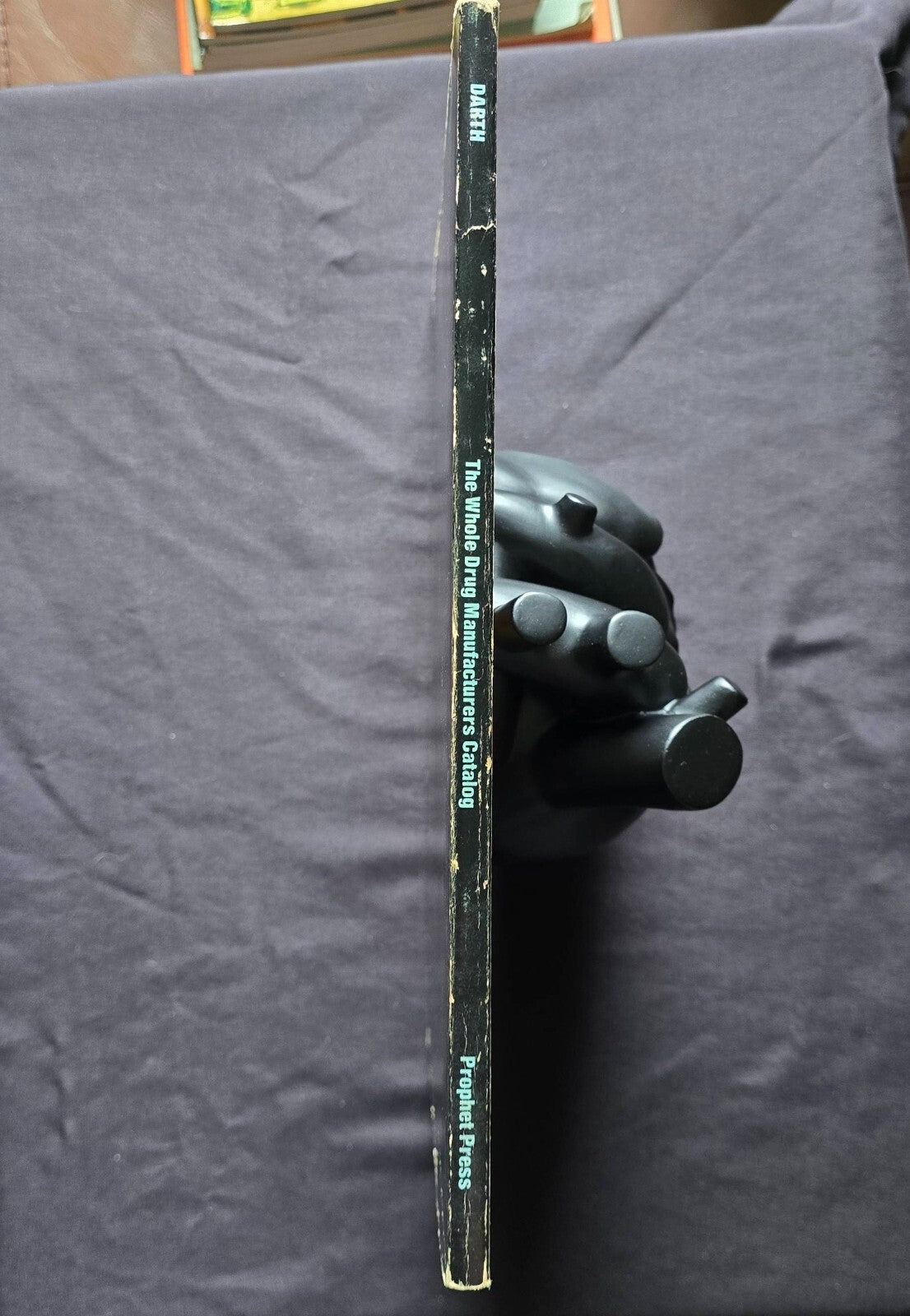 The Whole Drug Manufacturers Catalog by Chewbacca Darth (1980 PC) Educational JD