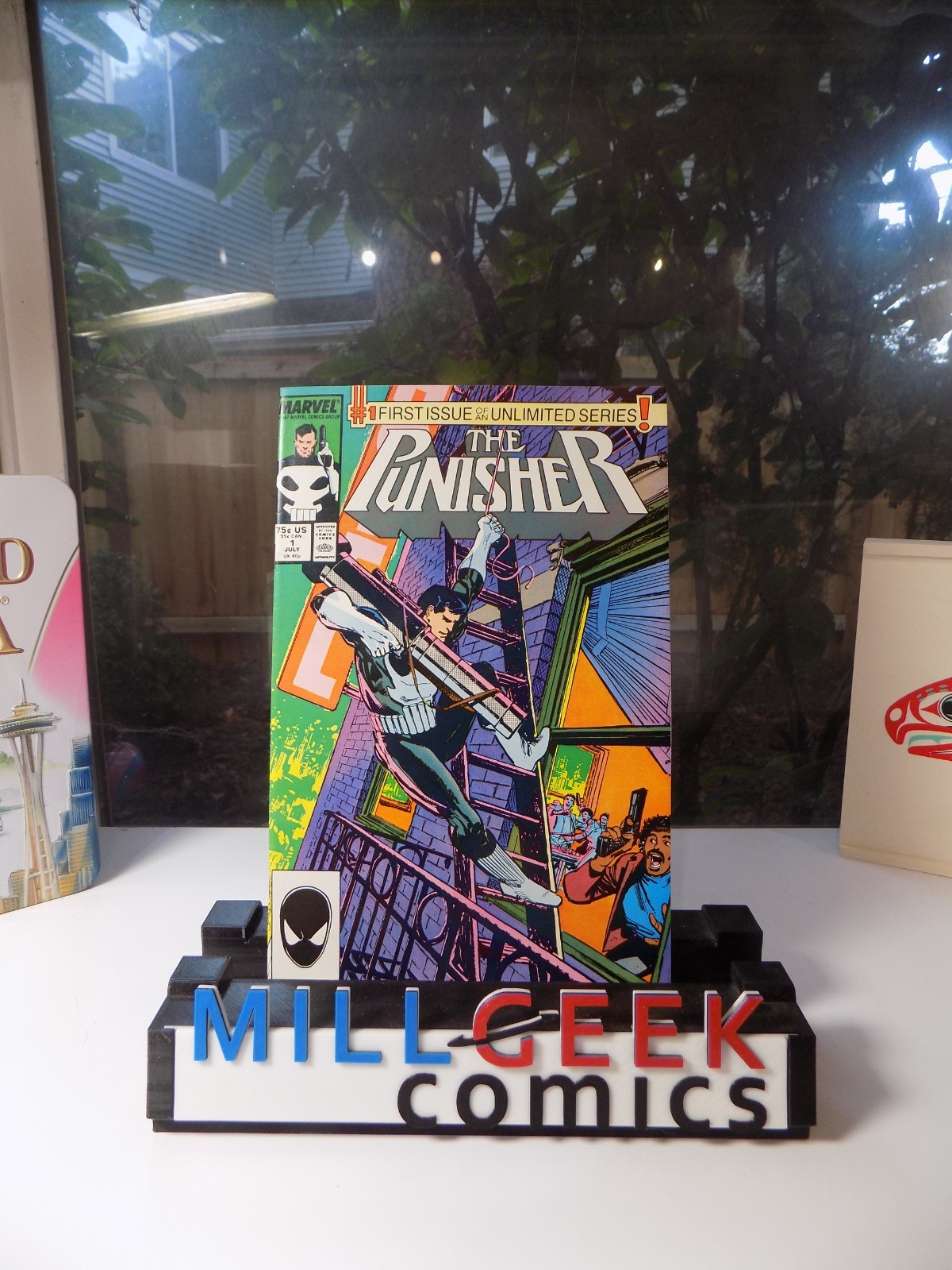 Punisher #1 Marvel Comic July 1987 Very Fine/Near Mint