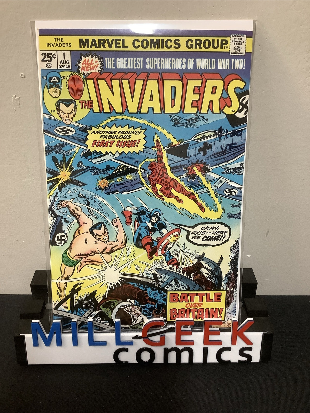 INVADERS #1 (1975) VF (8.0) Roy Thomas/John Romita Sr. , 1st App The Invaders II