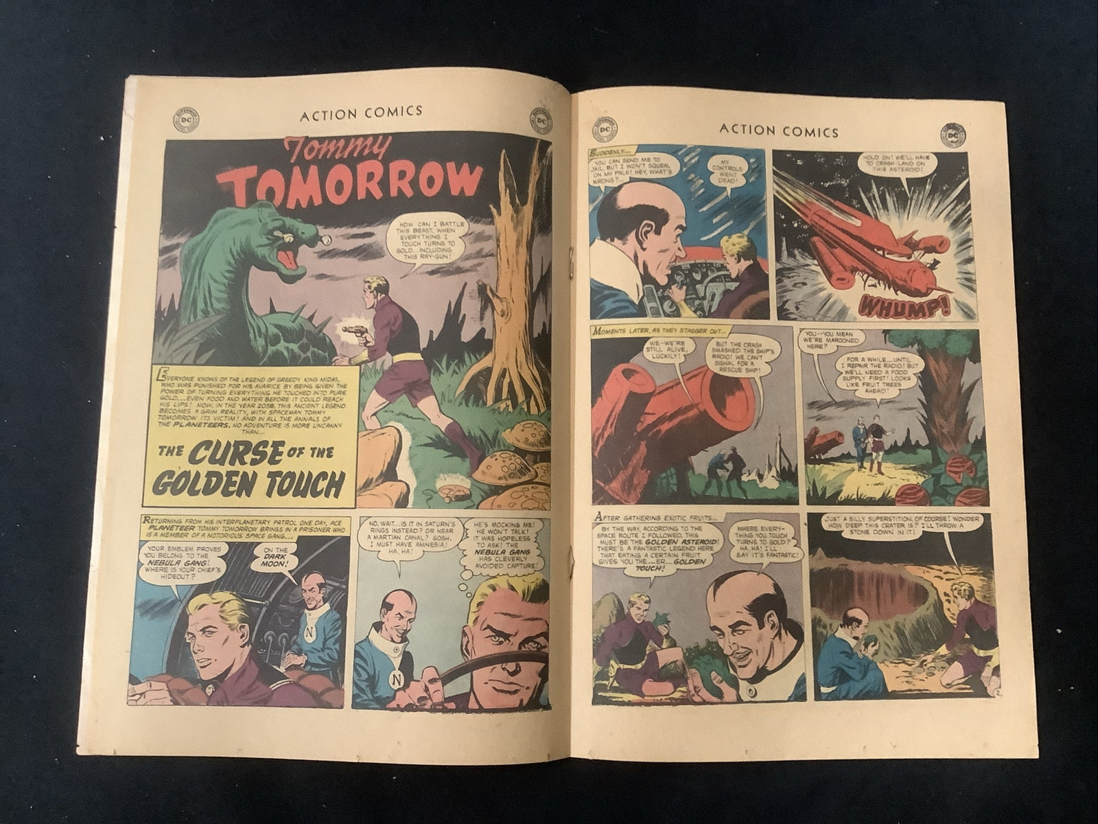 Action Comics #237 (1958) VG- (3.5) Good Eye Appeal, Henry Boltinoff/Curt Swan