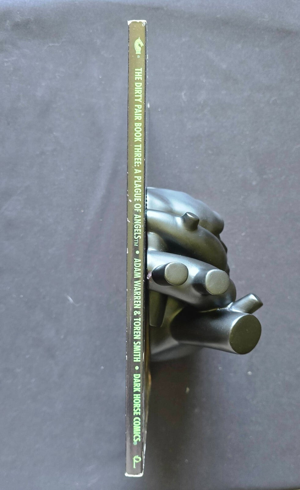 The Dirty Pair Book Three A Plague of Angels By Adam Warren & Toren Smith (1995)