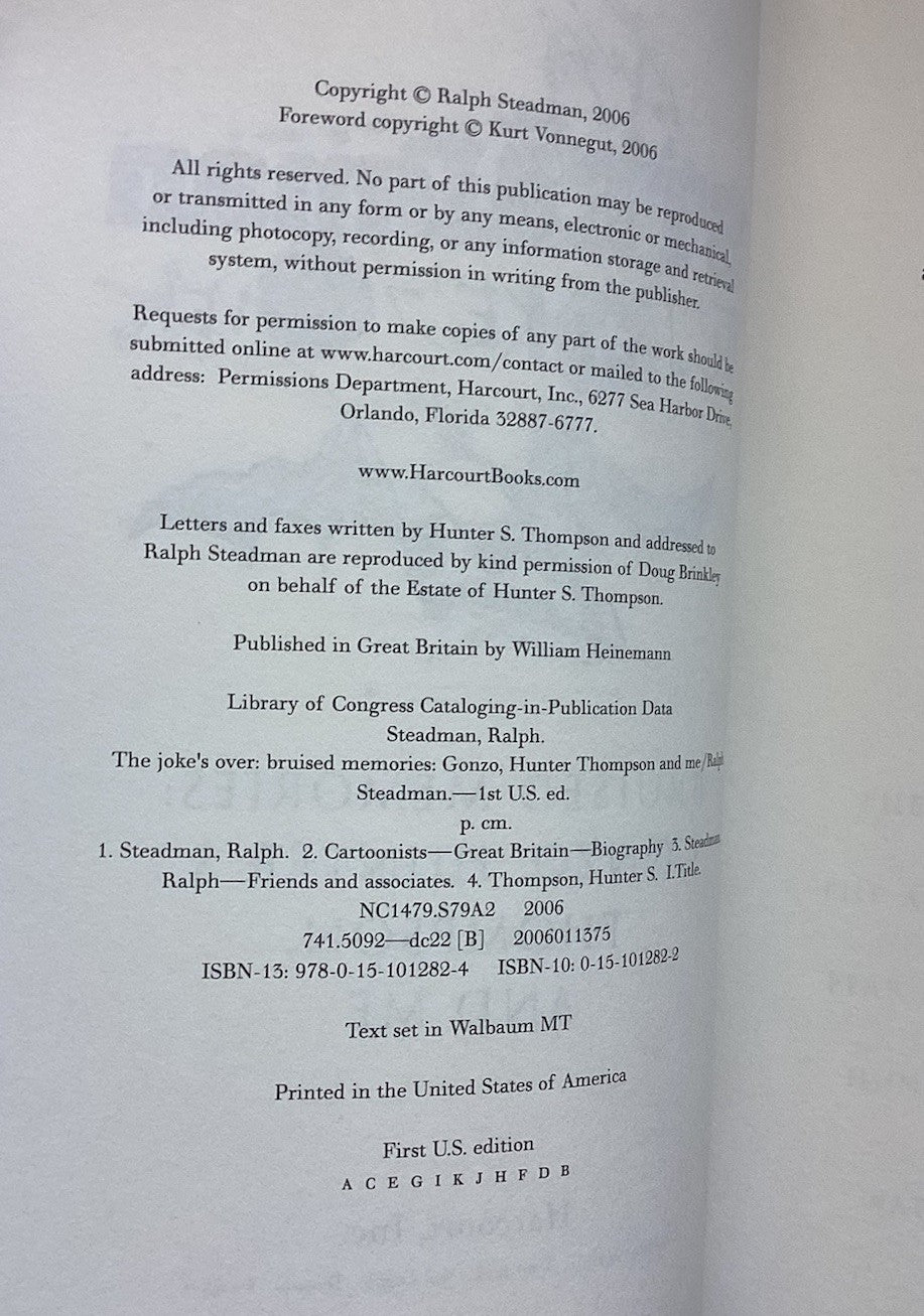 THE JOKE'S OVER By Ralph Steadman Gonzo Hunter S. Thompson HCDJ  1st Edition JD