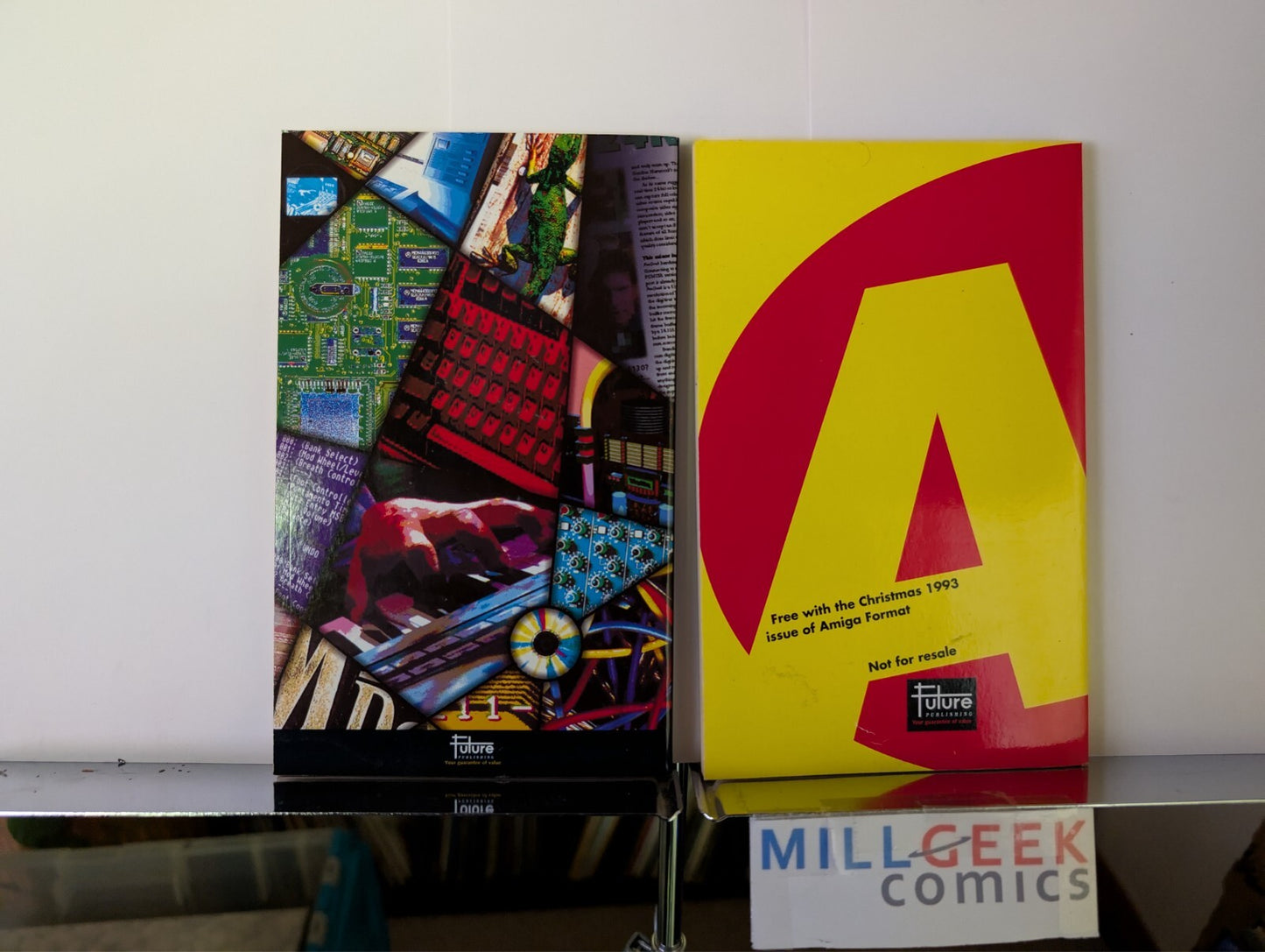 Amiga IV and Amiga Bumper Book (Amiga ) Booklets -JD