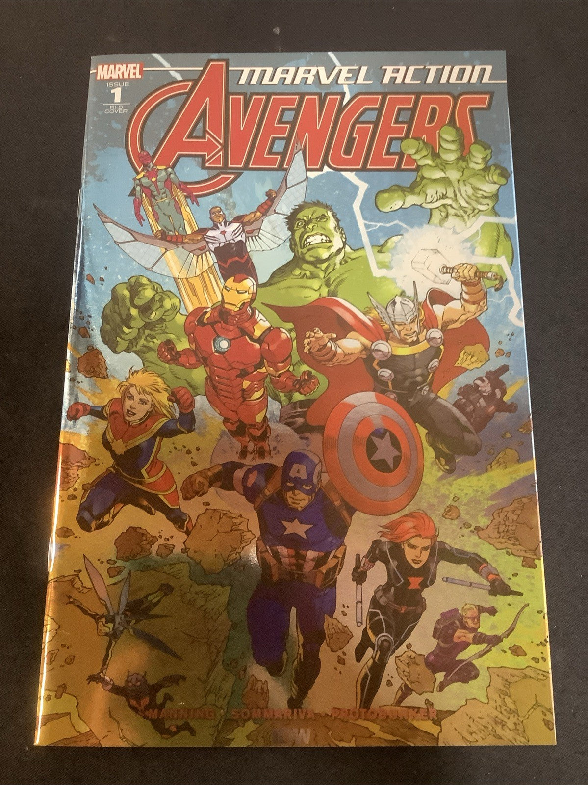 Marvel Action Avengers #1 (IDW December 2018) 1:50 Retailer Incentive Foil CVR