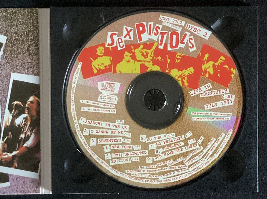 SEX PISTOLS, Kiss This (Remaster 2CD Box Set, UK, Limited Edition, Like New) -JD