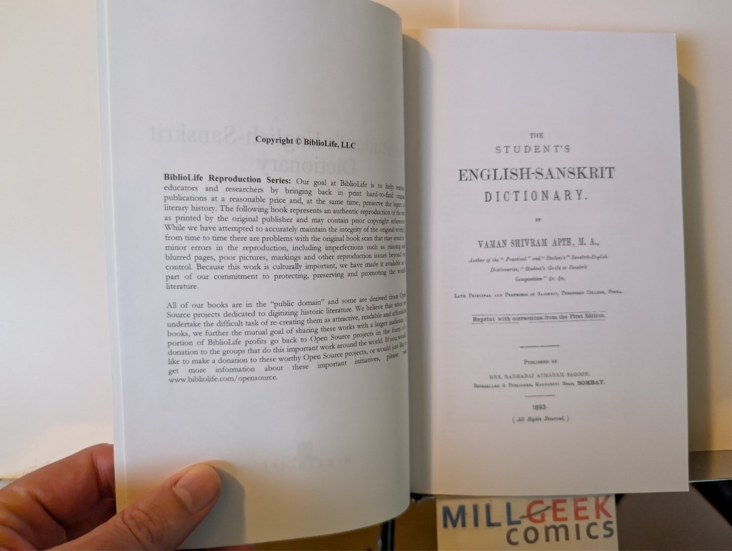 The Student's English-Sanskrit Dictionary, Vaman Shivaram Apte -JD